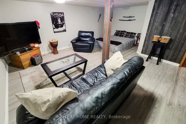 Additional image 24 of 550 Hayward Cres