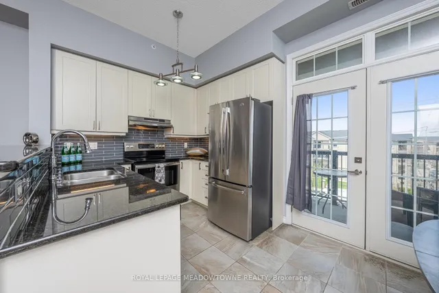 Additional image 14 of 1440 Main St Unit 415