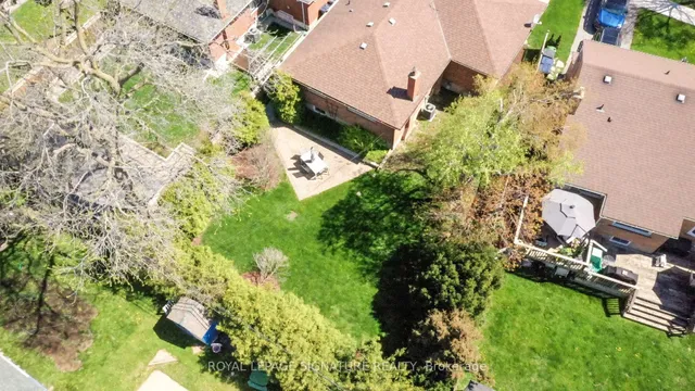 Additional image 44 of 18 Elderfield Cres