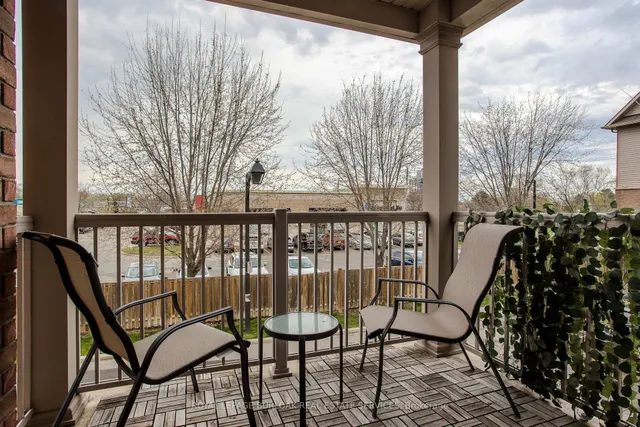 Additional image 20 of 1401 Plains Rd Unit 112