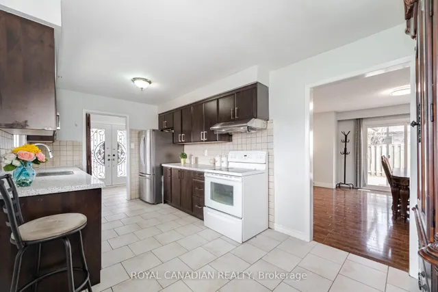 Additional image 15 of 3087 Redbank Cres