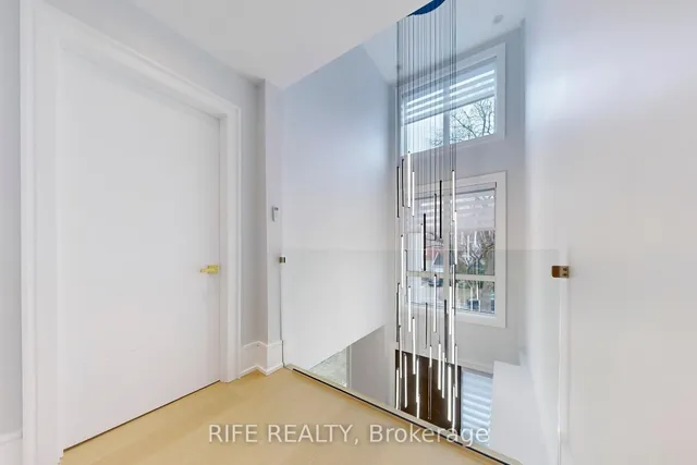 Additional image 21 of 615 Briar Hill Ave