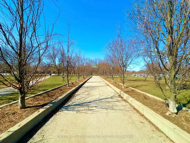 Additional image 19 of 12 Sudbury St Unit 603