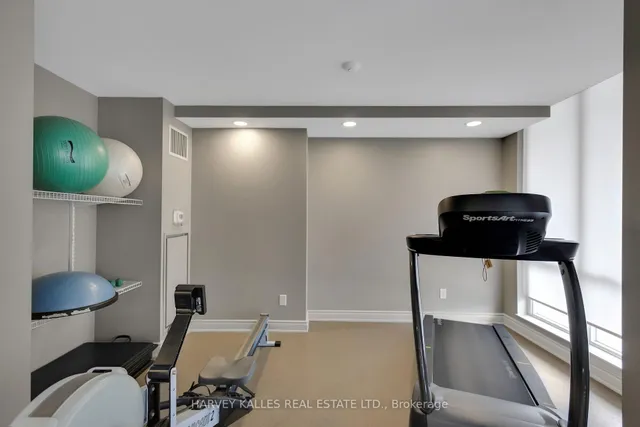 Additional image 36 of 1801 Bayview Ave Unit 605