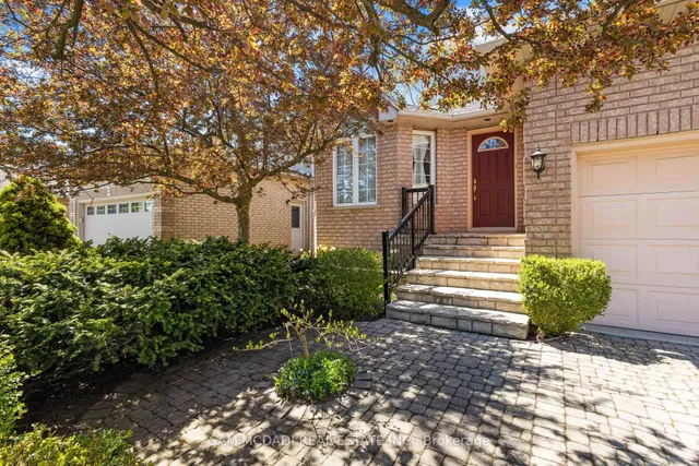 Additional image 3 of 18 Naples Blvd