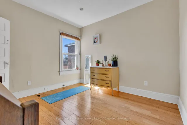 Additional image 21 of 43 Burnfield Ave