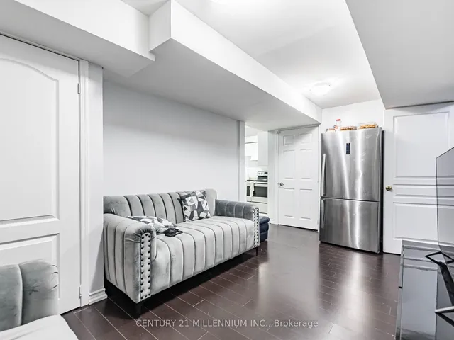 Additional image 39 of 347 Robert Parkinson Dr