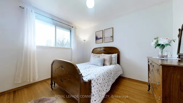 Additional image 21 of 26 Bromton Dr