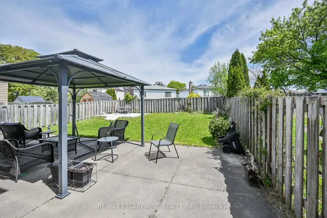 Additional image 40 of 707 Upper Wentworth St