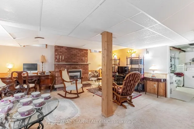 Additional image 32 of 89 Dumfries Ave