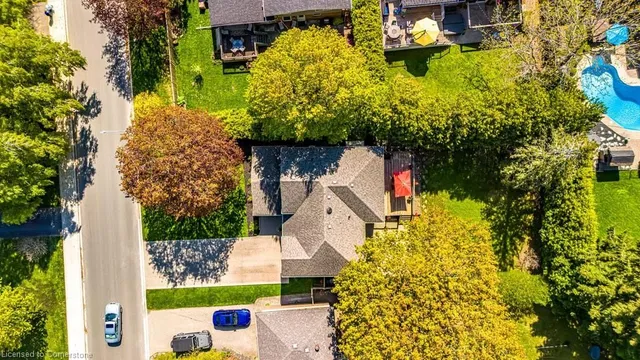 Additional image 46 of 330 Strathcona Dr