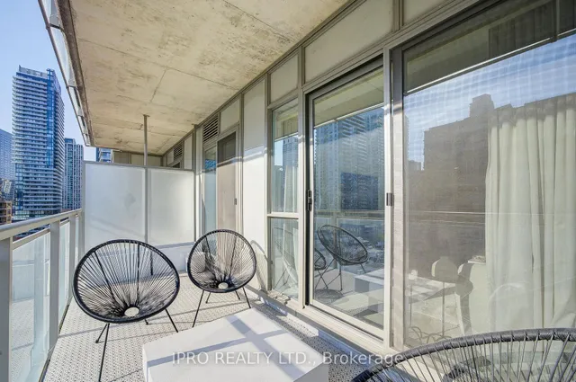 Additional image 33 of 83 Redpath Ave Unit 1009