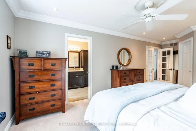 Additional image 21 of 27 Gladiola Dr