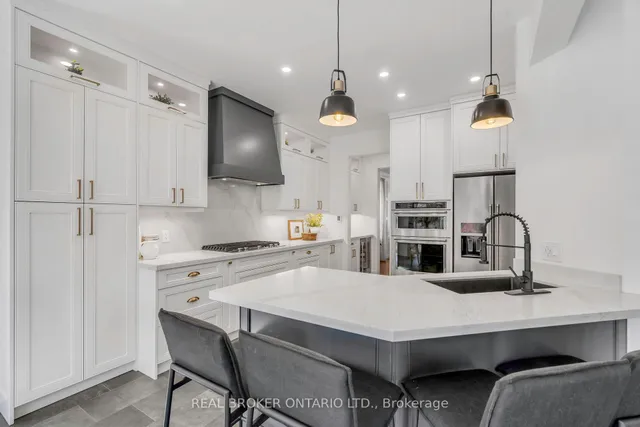 Additional image 14 of 1036 Hemstreet Cres