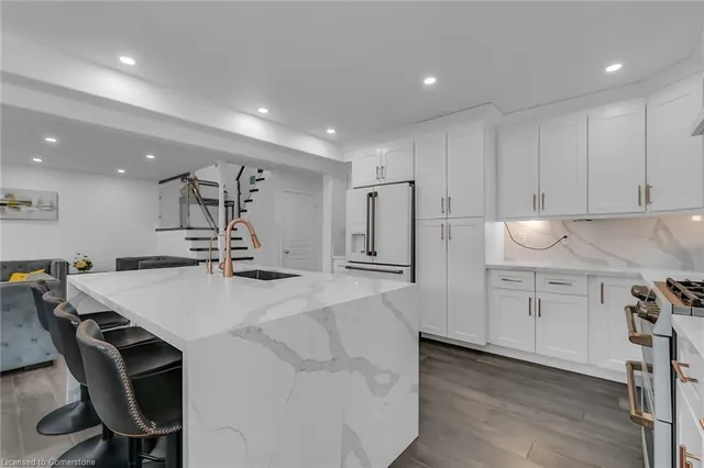 Additional image 13 of 956 Banffshire Crt