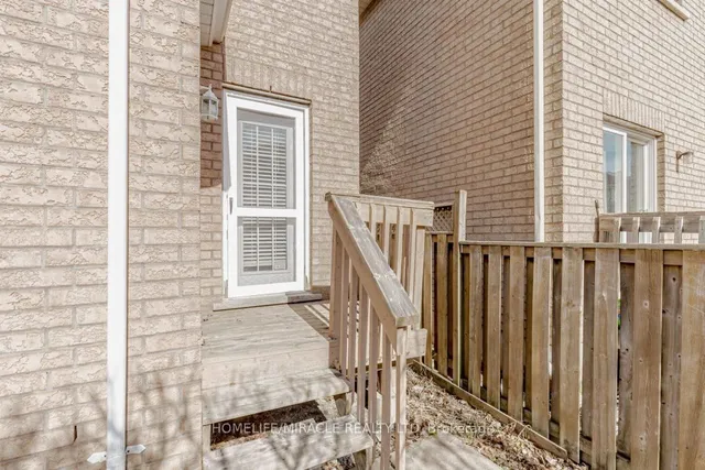 Additional image 35 of 38 Heartleaf Cres