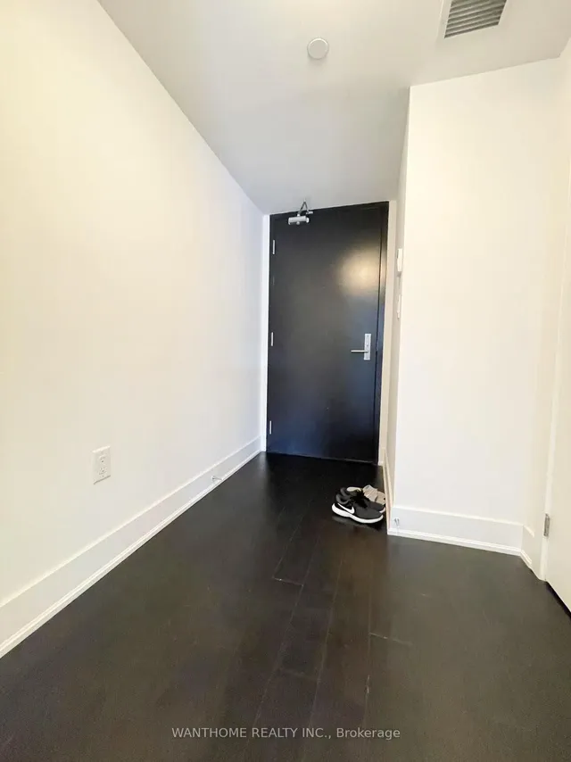 Additional image 11 of 955 Bay St Unit 1507