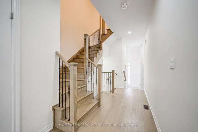 Additional image 9 of 595 CELANDINE Terr