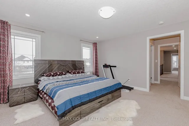 Additional image 26 of 573 Florencedale Cres