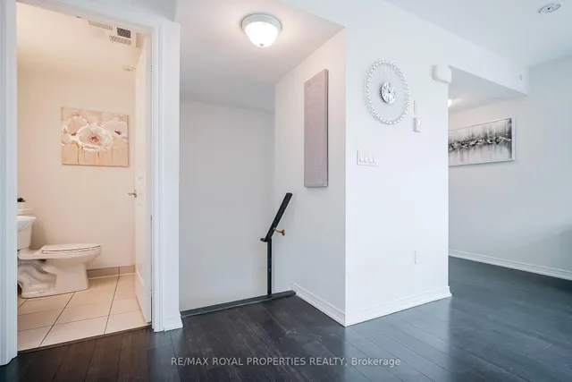 Additional image 17 of 80 Orchid Place Dr Unit 311