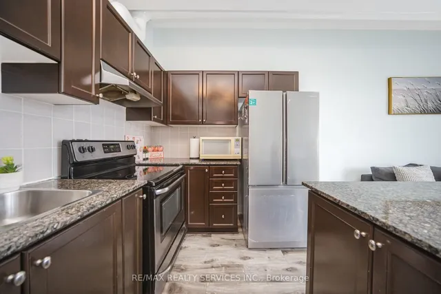 Additional image 21 of 9 George St Unit 303