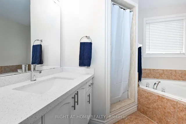 Additional image 26 of 27 Turquoise Dr