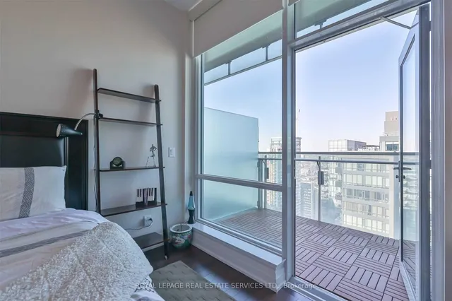 Additional image 25 of 80 John St Unit 4406