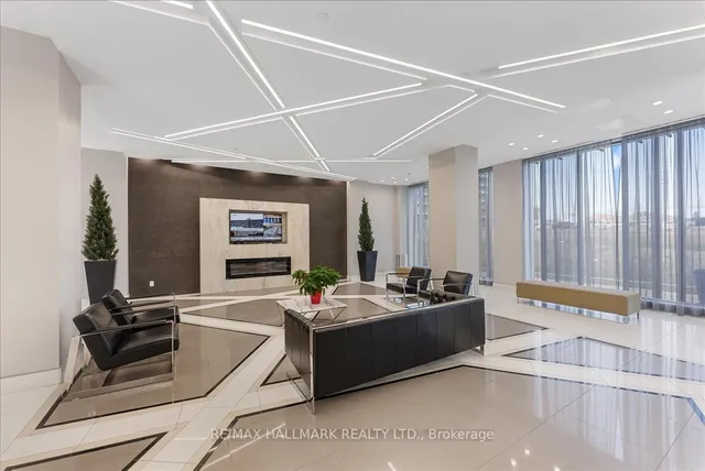 Additional image 34 of 5033 Four Springs Ave Unit 412