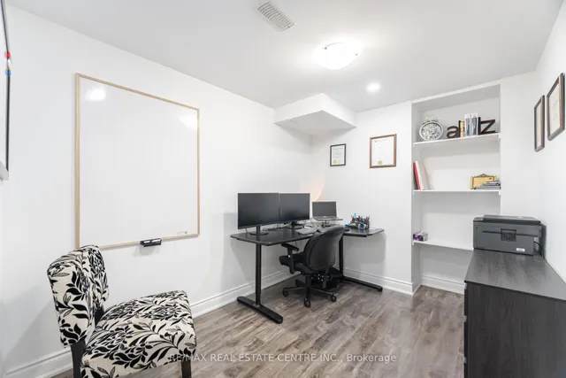 Additional image 42 of 36 Callalily Rd