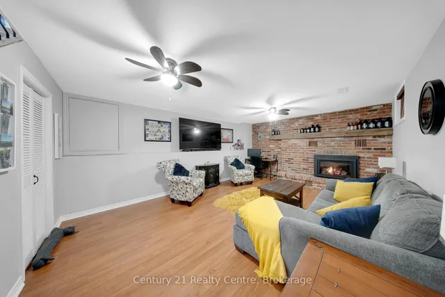 Additional image 30 of 9 Sunset Blvd