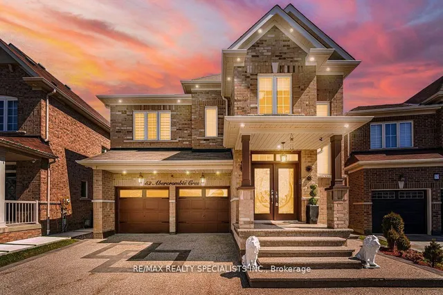 52 Abercrombie Cres