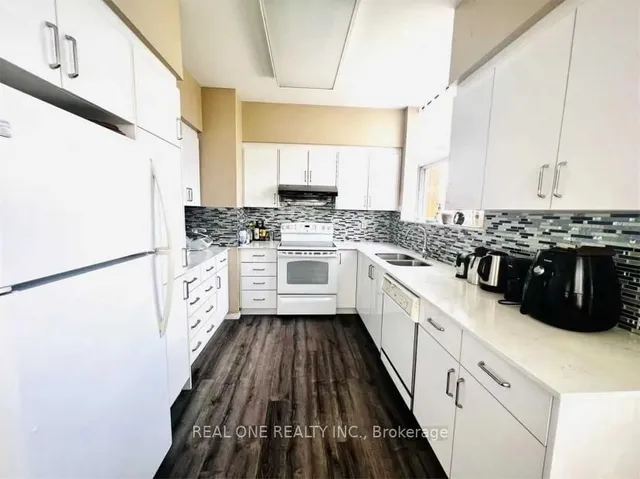 Additional image 3 of 2199 Sixth Line Unit 405