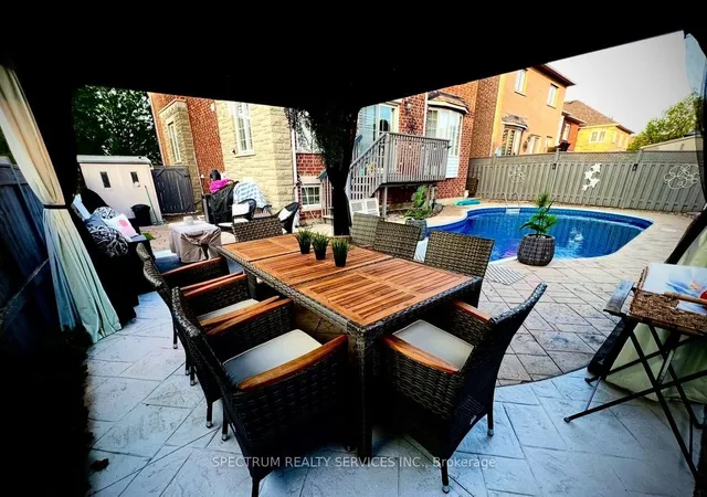 Additional image 45 of 57 Penbridge Circ