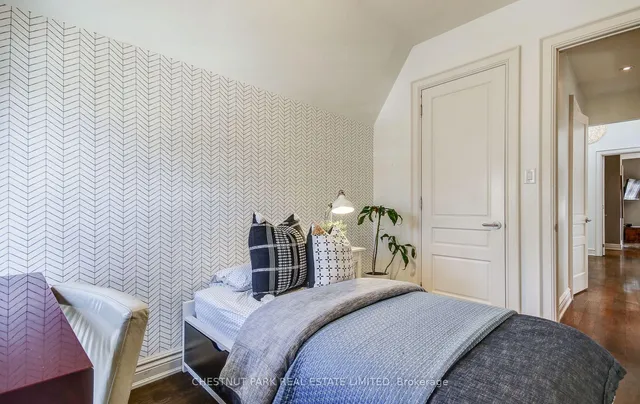 Additional image 37 of 249 Sheldrake Blvd