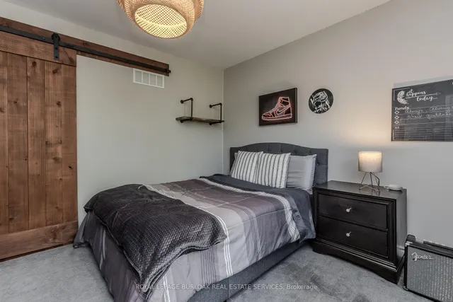 Additional image 28 of 623 Barons Crt