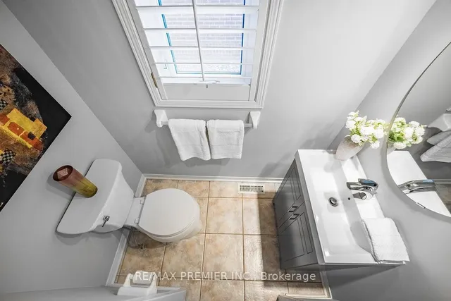 Additional image 11 of 2595 Blackcombe Cres