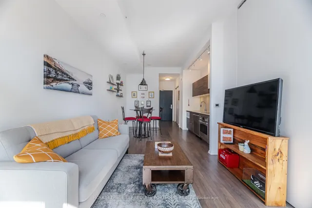 Additional image 15 of 125 Peter St Unit 3510