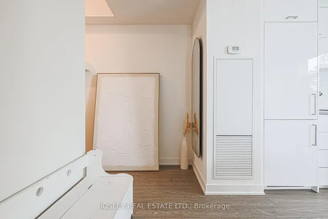 Additional image 5 of 106 Dovercourt Rd Unit 206