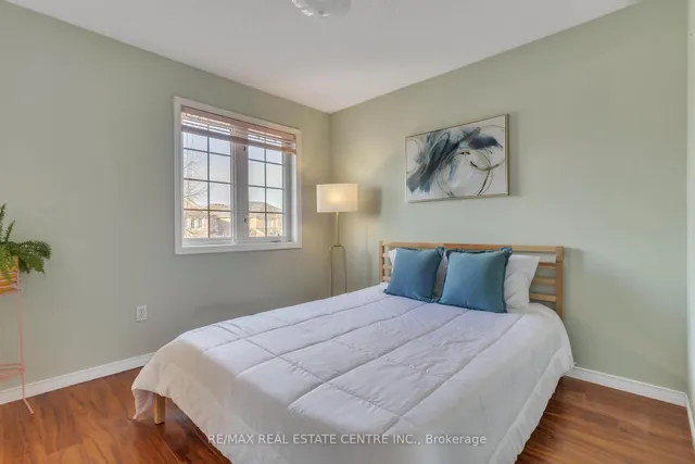 Additional image 35 of 216 Richvale Dr