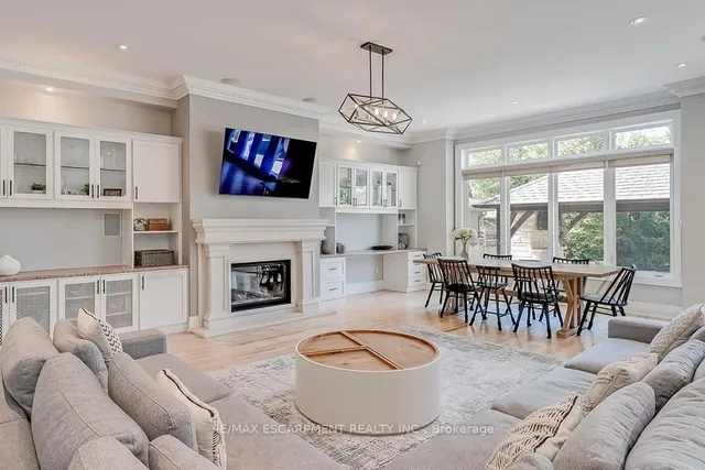 Additional image 18 of 246 Pomona Ave