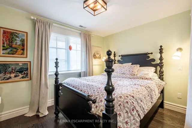 Additional image 30 of 121 Mohawk Rd