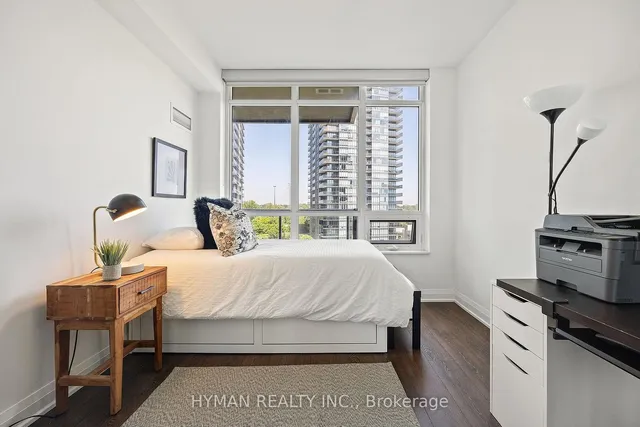 Additional image 27 of 36 Park Lawn Rd Unit 607