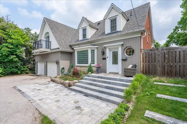 Additional image 5 of 693 King Rd