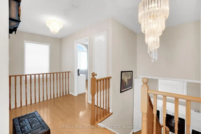 Additional image 25 of 129 Queen Mary Dr