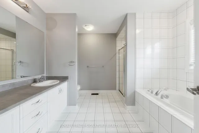 Additional image 32 of 1466 Chretien St