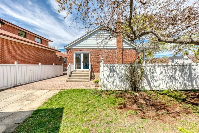 Additional image 24 of 195 Clearbrooke Circ