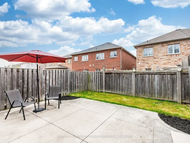 Additional image 43 of 74 Crystalview Cres