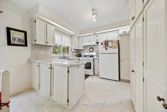 Additional image 16 of 1 Carnforth Dr