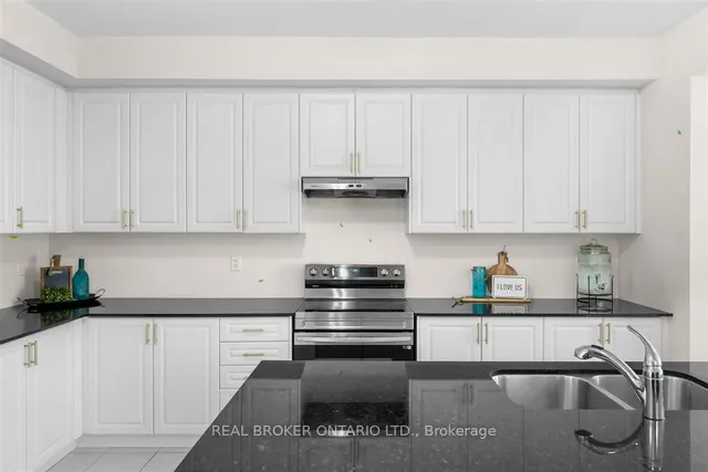 Additional image 23 of 3377 sixth Line