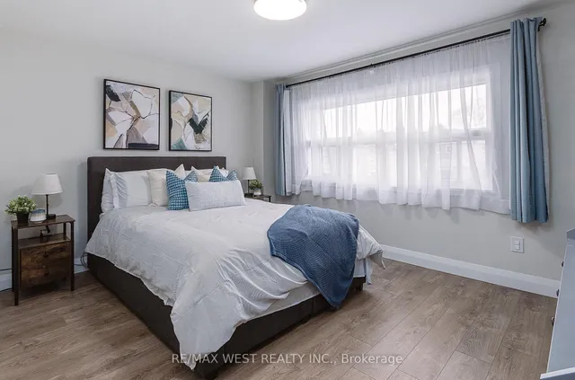 Additional image 21 of 377 Military Tr Unit 33